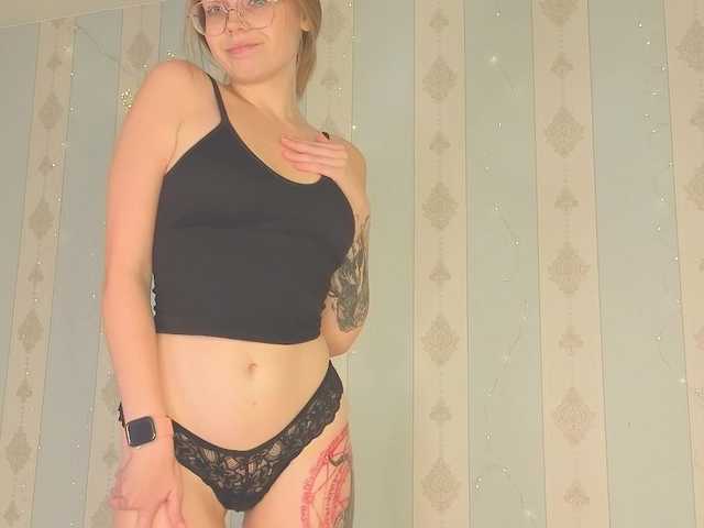 miya-soft live cam on BongaCams