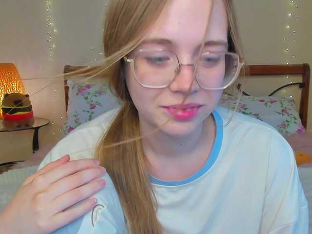 miya-soft live cam on BongaCams