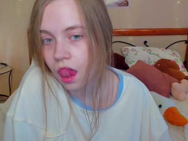 miya-soft's BongaCams show and profile