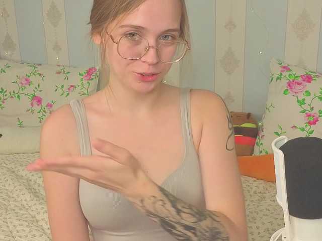 miya-soft live cam on BongaCams