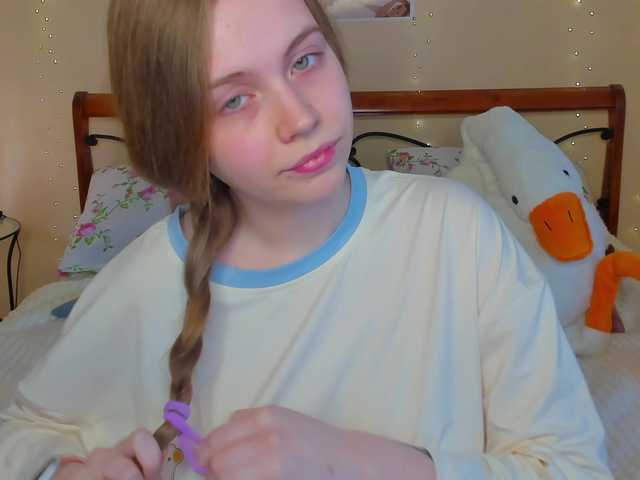 miya-soft's BongaCams show and profile