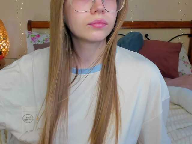 miya-soft live cam on BongaCams