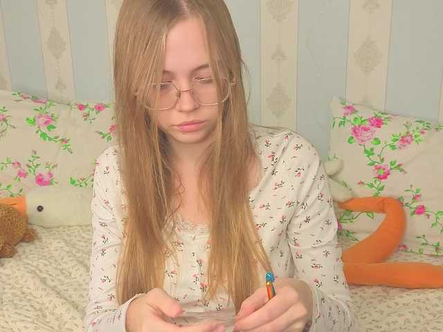 miya-soft live cam on BongaCams