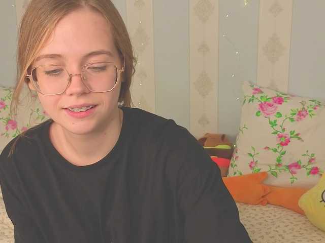 miya-soft live cam on BongaCams