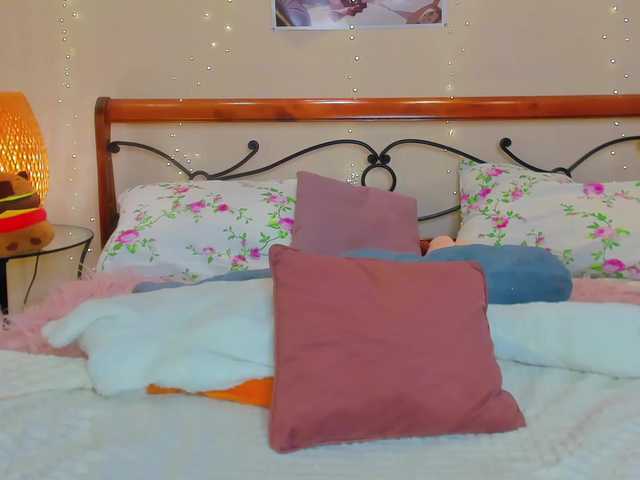 miya-soft live cam on BongaCams