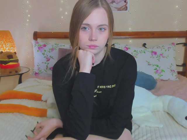 miya-soft live cam on BongaCams