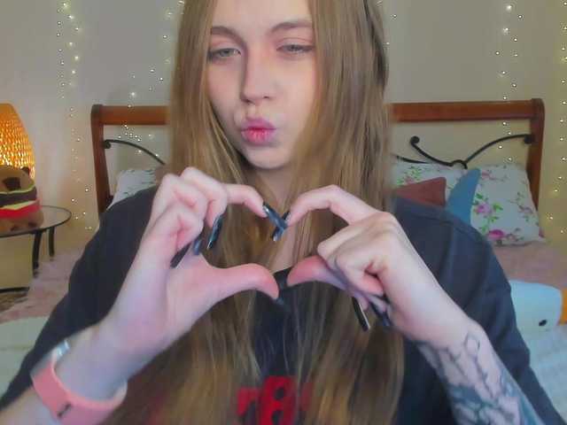 miya-soft live cam on BongaCams