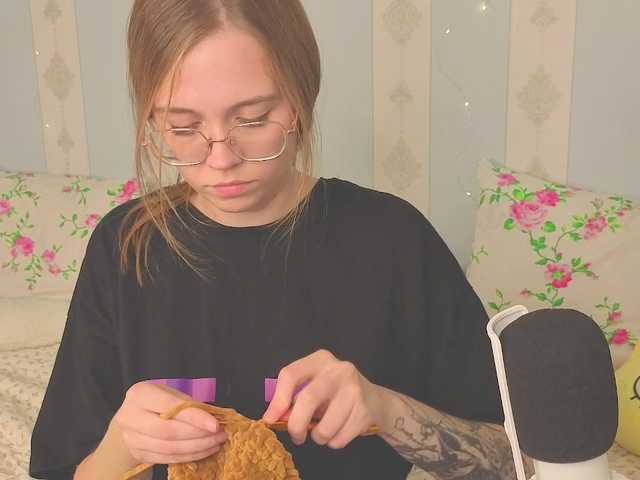 miya-soft live cam on BongaCams