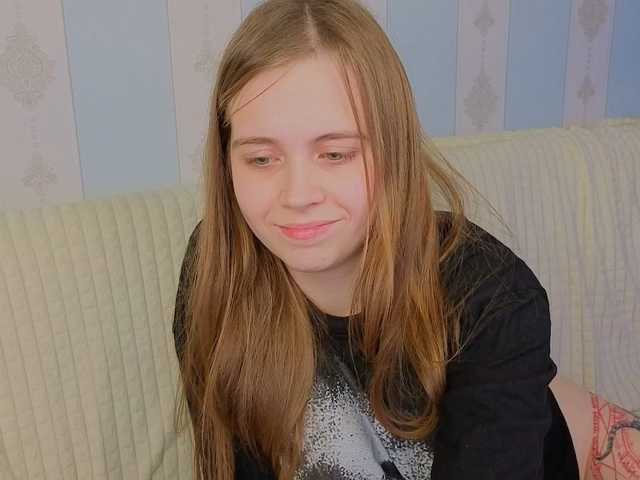 miya-soft live cam on BongaCams