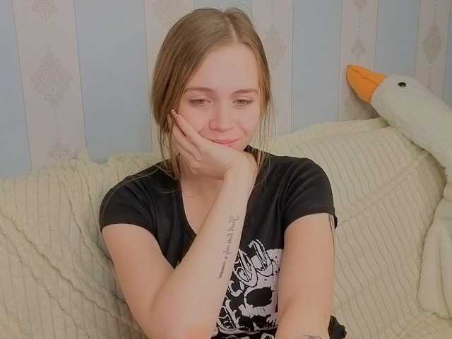 miya-soft live cam on BongaCams