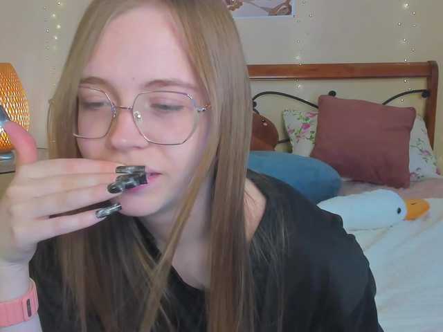 miya-soft live cam on BongaCams