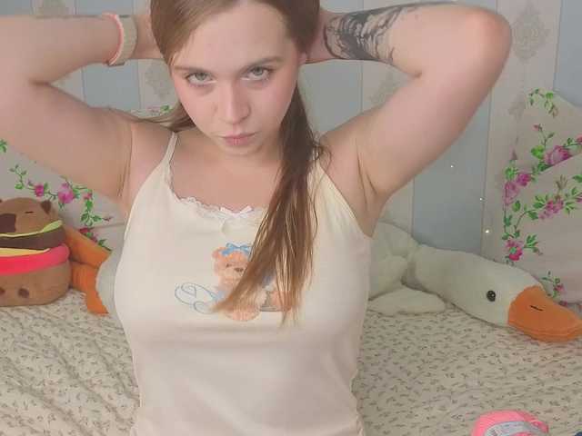 miya-soft live cam on BongaCams
