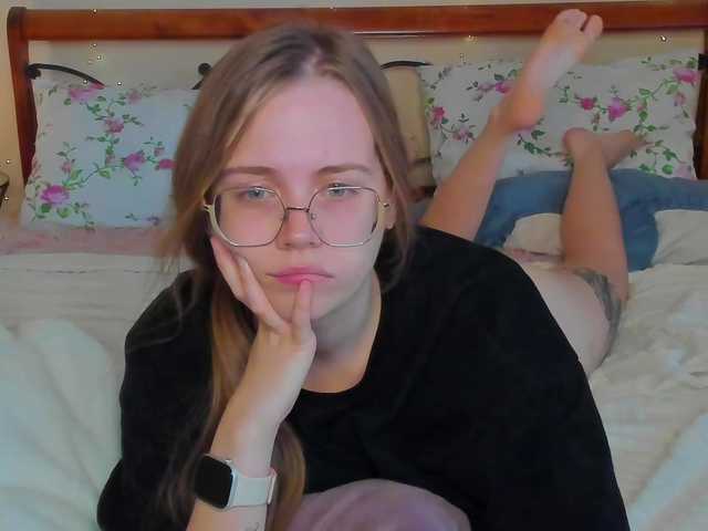 miya-soft live cam on BongaCams