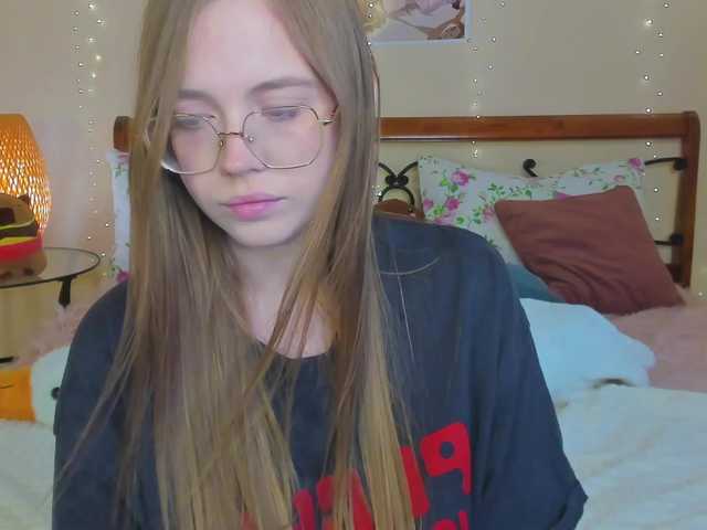 miya-soft live cam on BongaCams