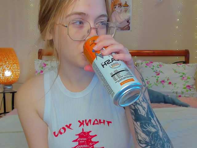miya-soft live cam on BongaCams