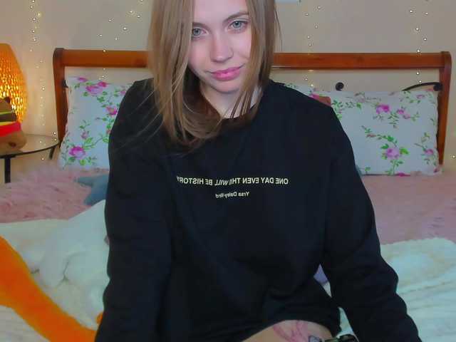 miya-soft live cam on BongaCams