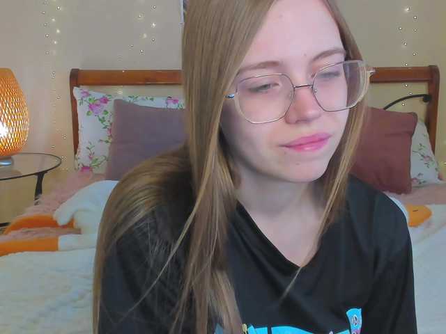 miya-soft live cam on BongaCams
