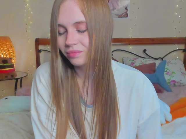 miya-soft live cam on BongaCams