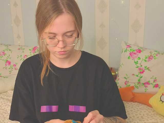miya-soft live cam on BongaCams