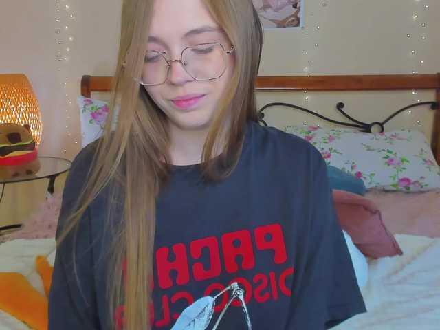 miya-soft live cam on BongaCams