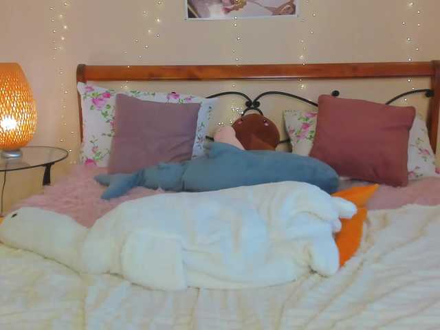 miya-soft live cam on BongaCams