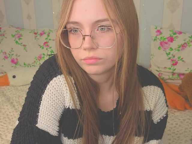 miya-soft live cam on BongaCams
