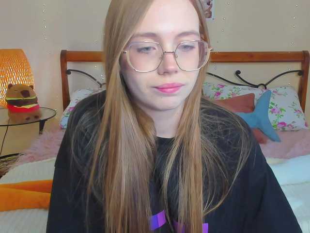 miya-soft live cam on BongaCams