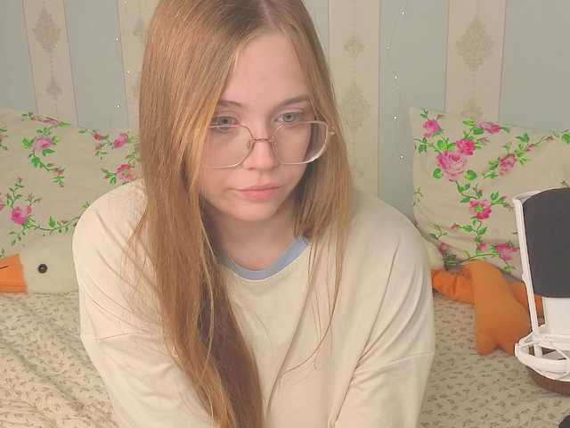 miya-soft live cam on BongaCams