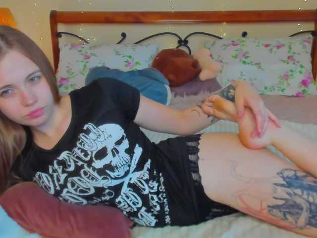 miya-soft live cam on BongaCams