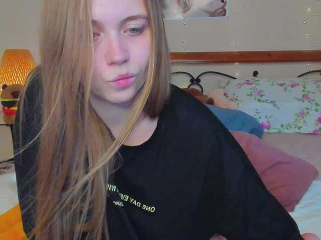 miya-soft live cam on BongaCams
