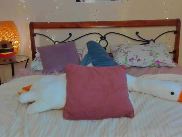 miya-soft live cam on BongaCams