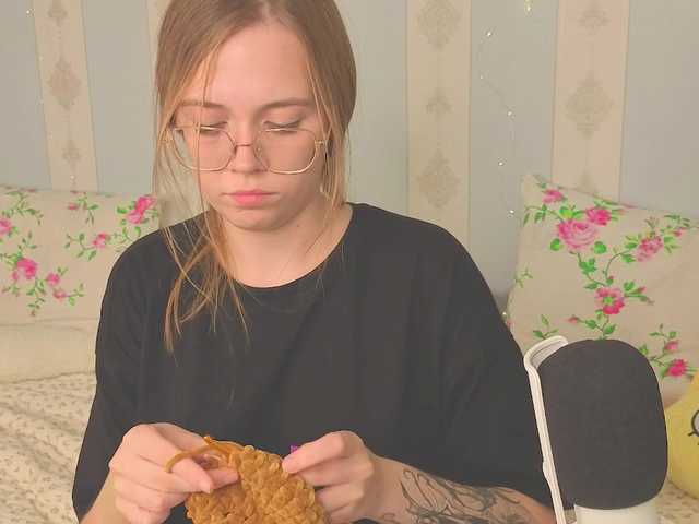 miya-soft live cam on BongaCams