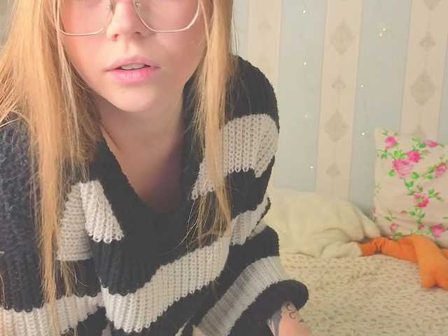miya-soft live cam on BongaCams