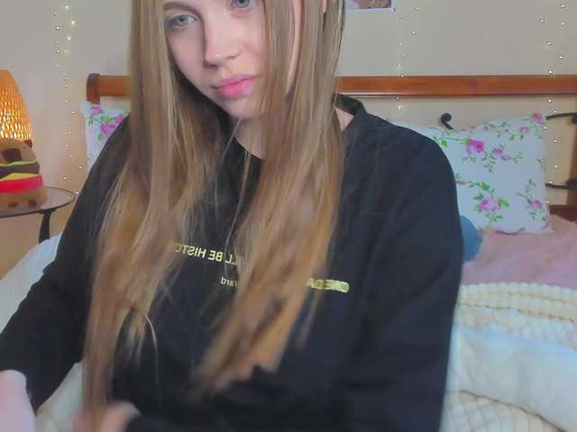 miya-soft live cam on BongaCams
