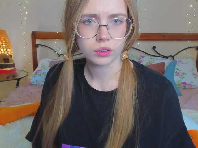 miya-soft live cam on BongaCams