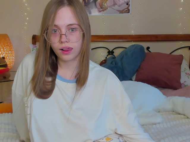 miya-soft live cam on BongaCams