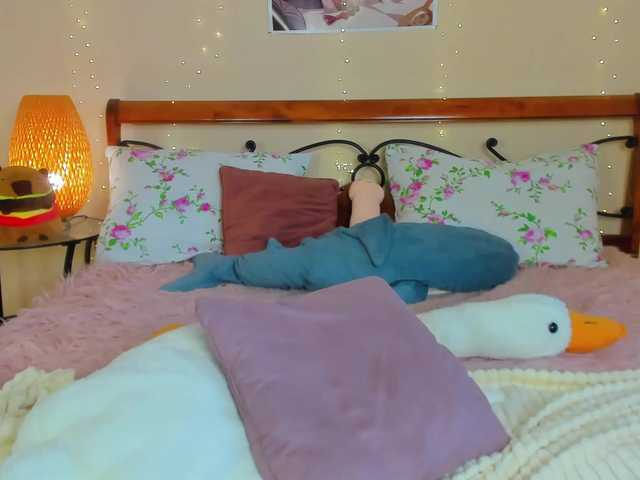 miya-soft live cam on BongaCams