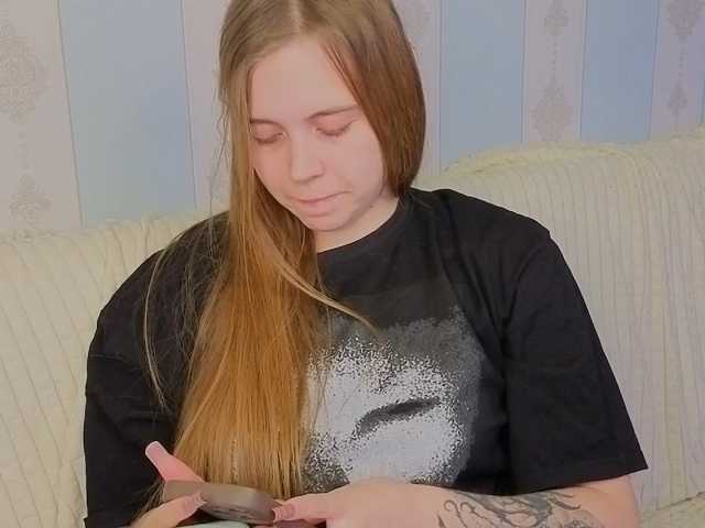 miya-soft, live now on BongaCams