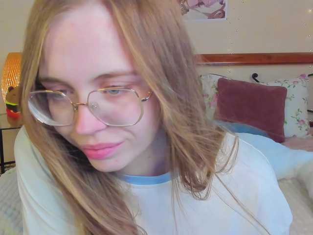 miya-soft live cam on BongaCams