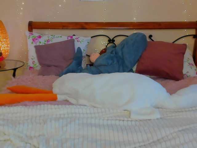 miya-soft live cam on BongaCams