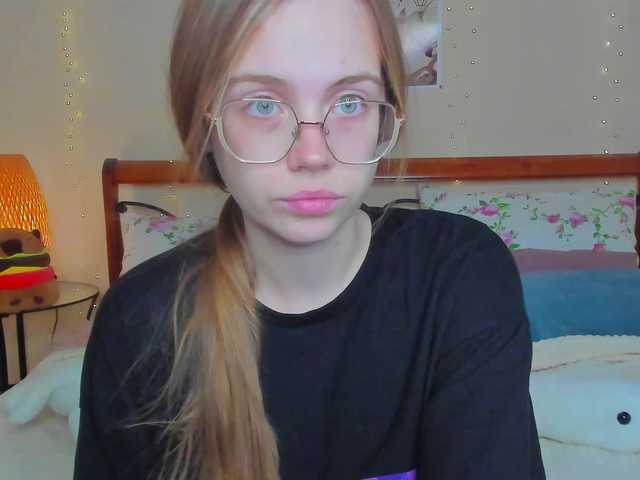 miya-soft live cam on BongaCams