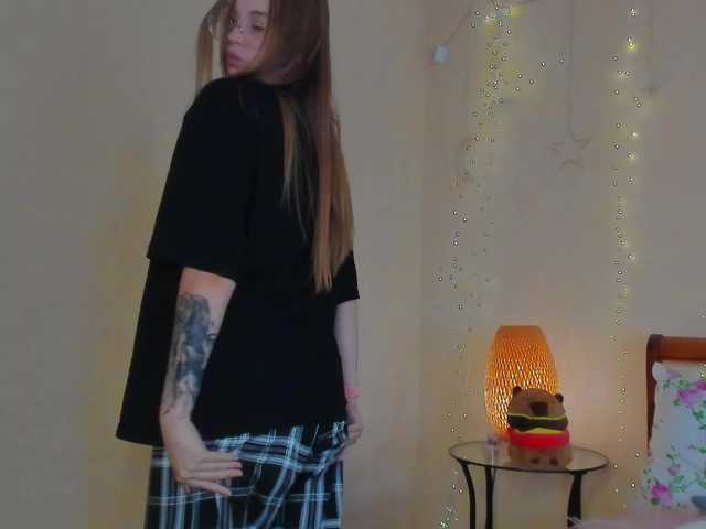miya-soft live cam on BongaCams