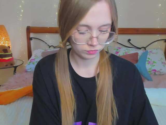 miya-soft live cam on BongaCams