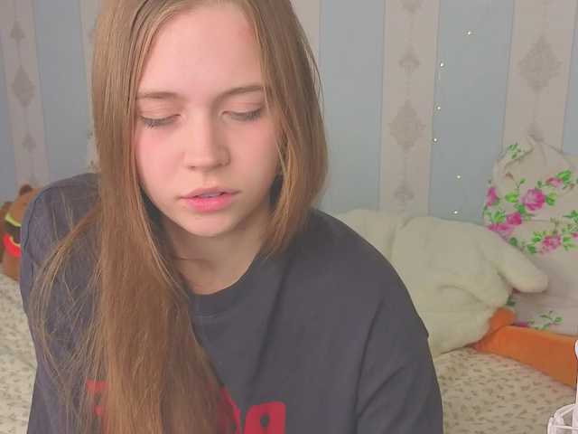 miya-soft live cam on BongaCams