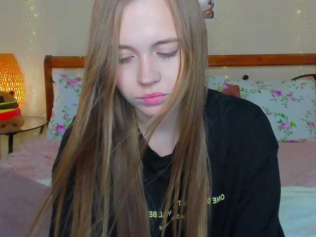 miya-soft live cam on BongaCams