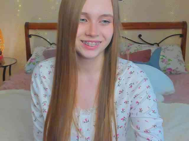 miya-soft Live Webcam on BongaCams