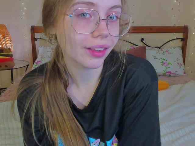 miya-soft Live Webcam on BongaCams
