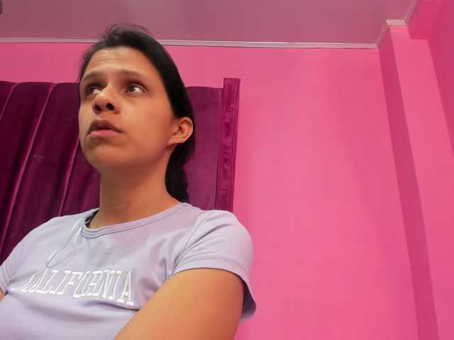 mitzukywinteer live webcam show