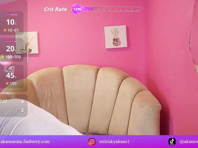 mitzukywinteer live webcam show