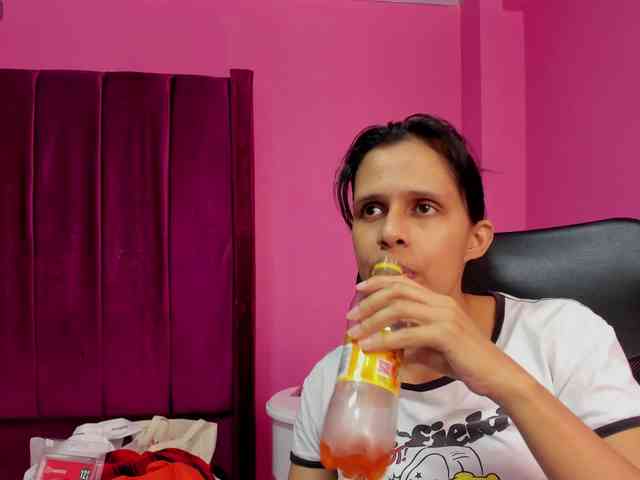 AkaneMitzuky webcam